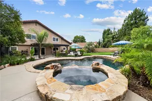 21215 Georgetown Dr, Saugus, CA 91350 - Photo 49