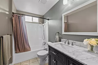 21215 Georgetown Drive, Saugus, CA 91350 - Photo 33
