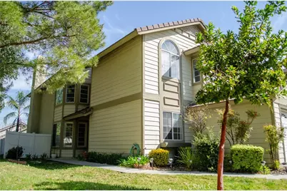 26652 Whippoorwill, Canyon Country, CA 91351 - Photo 3