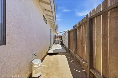 8924 N Loop, California City, CA 93505 - Photo 13
