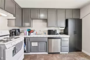 8924 N Loop, California City, CA 93505 - Photo 9