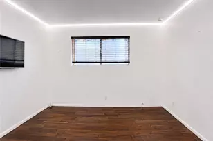 1101 Lincoln Blvd, Santa Monica, CA 90403 - Photo 5