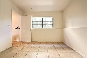 13945 Osborne Street C 104, Arleta, CA 91331 - Photo 3
