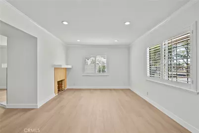 9660 Delco Avenue, Chatsworth, CA 91311 - Photo 5