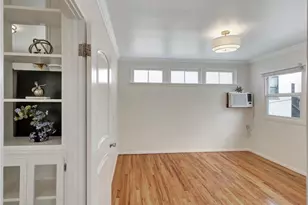 124 S Elm Dr, Beverly Hills, CA 90212 - Photo 17