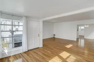 124 S Elm Dr, Beverly Hills, CA 90212 - Photo 11