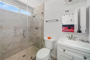 25347 Via Oriol, Valencia, CA 91355 - Photo 13
