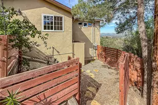 1059 Alta Vista, Simi Valley, CA 93063 - Photo 37