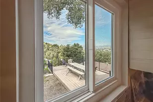 1059 Alta Vista, Simi Valley, CA 93063 - Photo 9