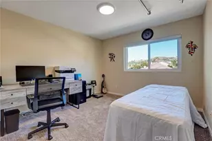 28404 Rock Canyon, Saugus, CA 91390 - Photo 21