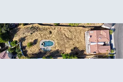 21765 Ybarra, Los Angeles, CA 91364 - Photo 3