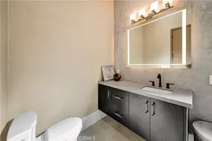 19225 Rosita, Tarzana, CA 91356 - Photo 35