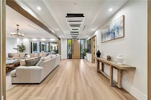 19225 Rosita, Tarzana, CA 91356 - Photo 5