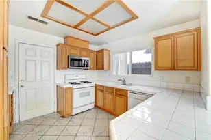 9315 Burnet Ave, North Hills, CA 91343 - Photo 5
