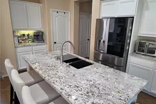 28930 Via ADELENA, Valencia, CA 91354 - Photo 5