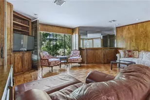 16172 Royal Oak Rd, Encino, CA 91436 - Photo 11
