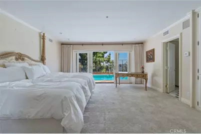 16172 Royal Oak Road, Encino, CA 91436 - Photo 25