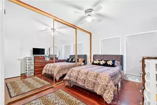 4537 Ellenita Ave, Tarzana, CA 91356 - Photo 27