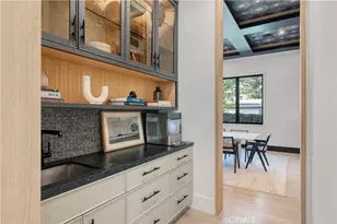 4050 Contera Rd, Encino, CA 91436 - Photo 23
