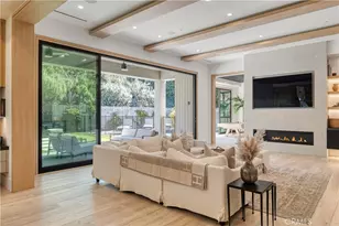 4050 Contera Rd, Encino, CA 91436 - Photo 27