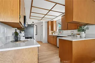 13331 Moorpark, Sherman Oaks, CA 91423 - Photo 15