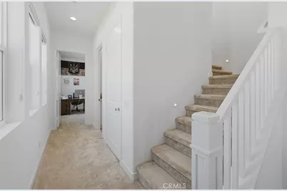 26729 Blue Hills Lp, Valencia, CA 91381 - Photo 11
