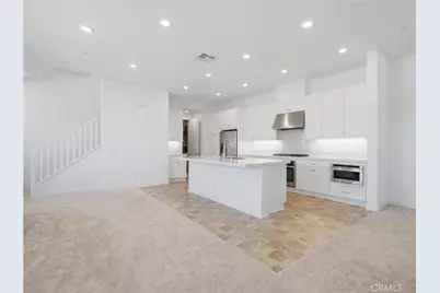 26729 Blue Hills Lp, Valencia, CA 91381 - Photo 3