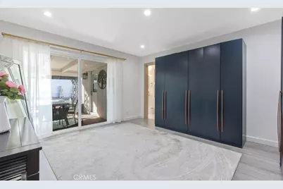 22444 Venido, Woodland Hills, CA 91364 - Photo 17