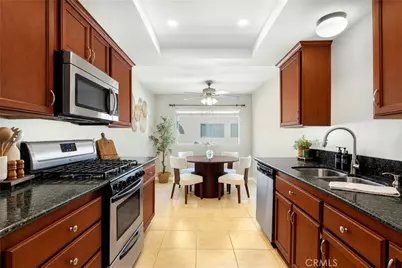 6021 Lindley Avenue #12, Tarzana, CA 91356 - Photo 3