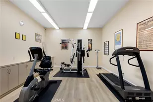 6021 Lindley Ave, Tarzana, CA 91356 - Photo 33