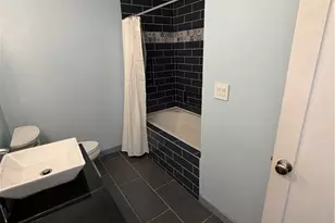 1230 N Sweetzer Ave, West Hollywood, CA 90069 - Photo 21