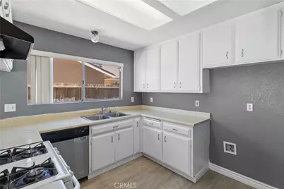 9331 Karen, California City, CA 93505 - Photo 13