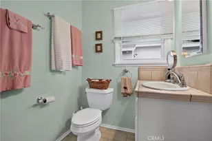 19148 Hart, Reseda, CA 91335 - Photo 23