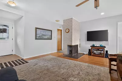 19148 Hart, Reseda, CA 91335 - Photo 9