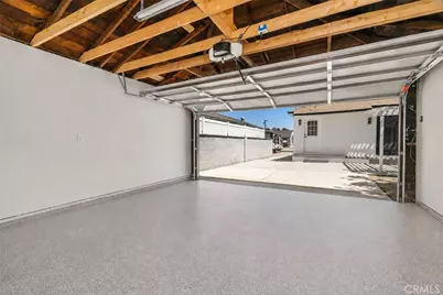 17200 Lanark Street, Lake Balboa, CA 91406 - Photo 23