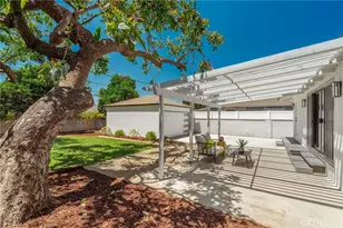 17200 Lanark St, Lake Balboa, CA 91406 - Photo 21