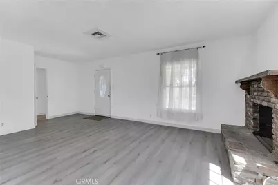8101 Lemona, Los Angeles, CA 91402 - Photo 5