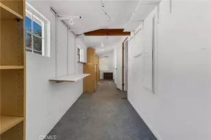 8101 Lemona, Los Angeles, CA 91402 - Photo 21