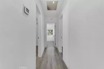 8101 Lemona, Los Angeles, CA 91402 - Photo 11