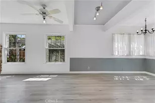 8101 Lemona, Los Angeles, CA 91402 - Photo 11