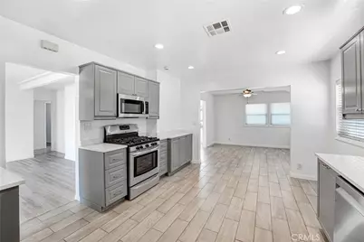 9763 Orcas Avenue, Shadow Hills, CA 91040 - Photo 5