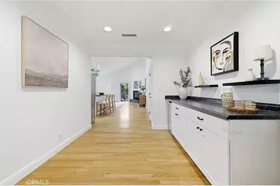 17717 Miranda, Encino, CA 91316 - Photo 3