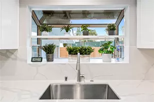 3716 Crownridge, Sherman Oaks, CA 91403 - Photo 13