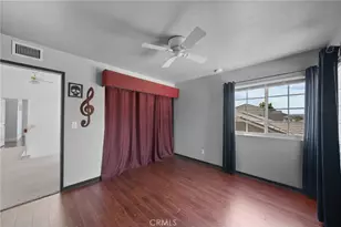 28068 Valcour, Canyon Country, CA 91387 - Photo 41