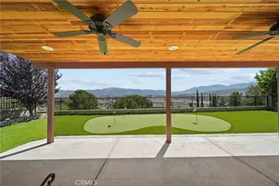 28068 Valcour, Canyon Country, CA 91387 - Photo 7