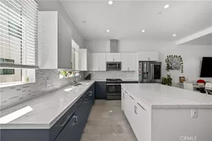 8404 Woodley Pl, North Hills, CA 91343 - Photo 5
