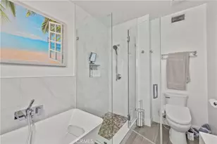 8404 Woodley Pl, North Hills, CA 91343 - Photo 17
