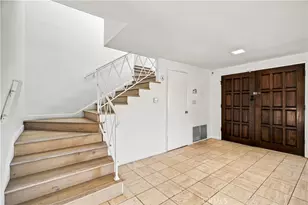 20164 Santa Rita, Woodland Hills, CA 91364 - Photo 25