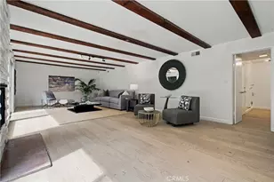 20164 Santa Rita, Woodland Hills, CA 91364 - Photo 15