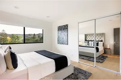 4234 Alhama Drive, Woodland Hills, CA 91364 - Photo 21